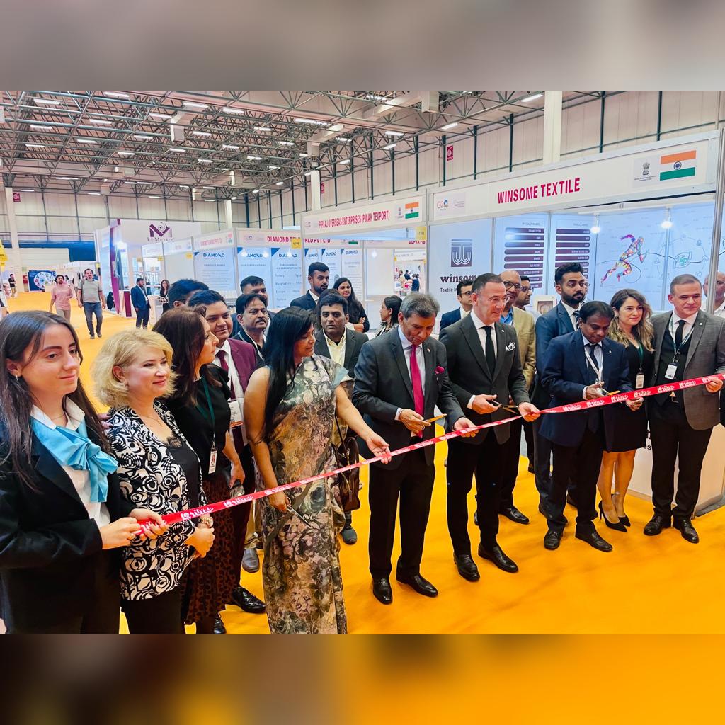 Inauguration of the India Pavilion at the 19th Istanbul Yarn Fair